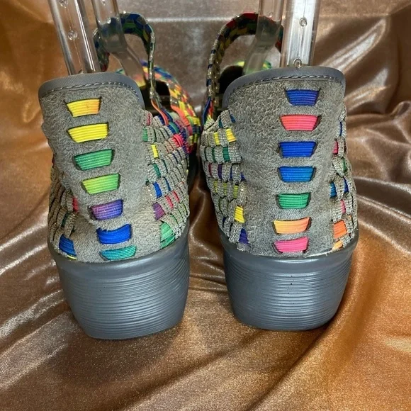 White mountain size W10 rainbow Mary Janes with wedge heel Super cute comfy Fc 2 - Picture 4 of 6